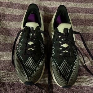 Women’s Nike Tennis Shoes